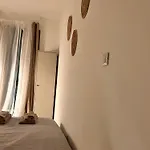 Porte Rosse شقة كاستلداتشا